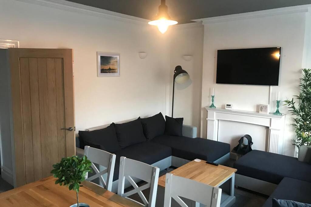 Chart House Apartment Porthcawl Exterior photo